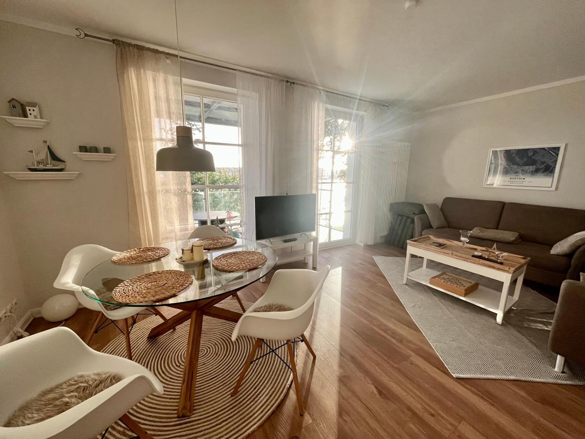 Traumwohnung Mit Stadthafen-Panorama! Zwei Schlafzimmer, Parkplatz 罗斯托克 外观 照片